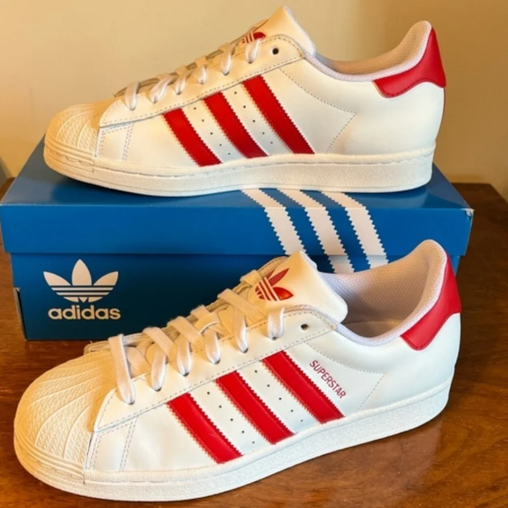 Men's Adidas Superstar Men's Sneakers - Cloud White and Scarlet - Picture 3 of 5